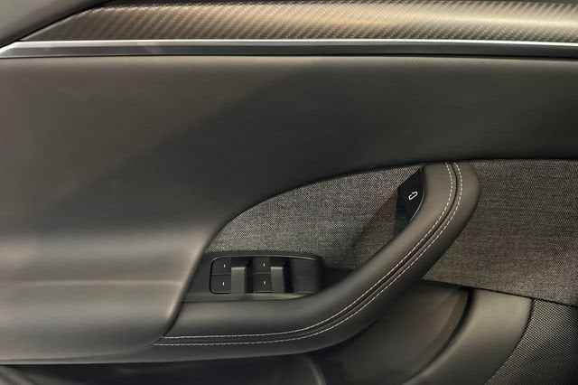 2024 Tesla Model S Plaid AWD