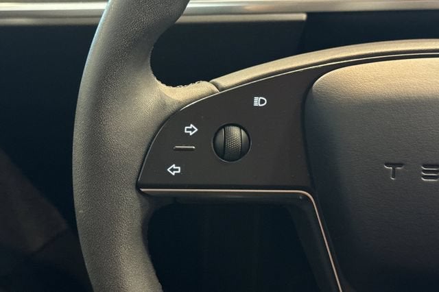 2024 Tesla Model S Plaid AWD