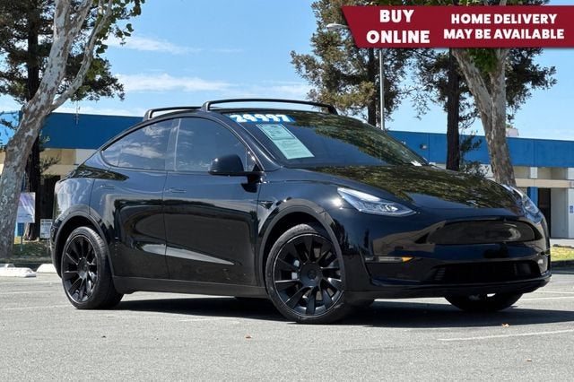 Used 2021 Tesla Model Y Long Range with VIN 5YJYGDEEXMF217024 for sale in Concord, CA