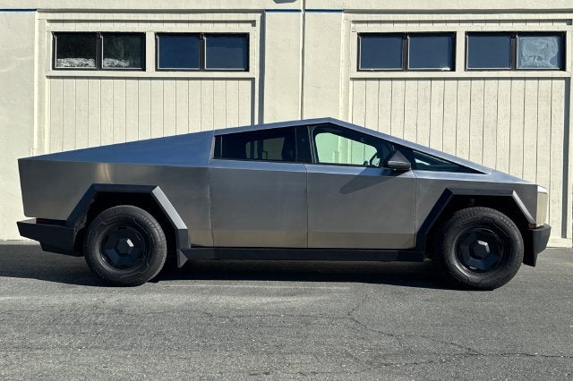 2026 Tesla Cybertruck Premium AWD