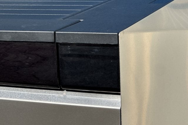 2026 Tesla Cybertruck Premium AWD