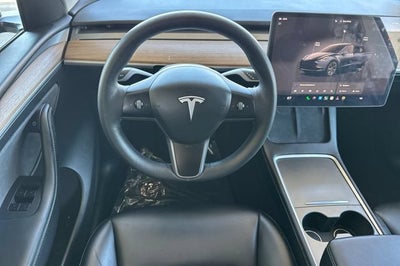 2025 Tesla Model Y Long Range AWD *Ltd Avail*
