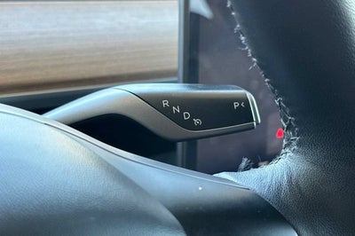 2025 Tesla Model Y Long Range AWD *Ltd Avail*