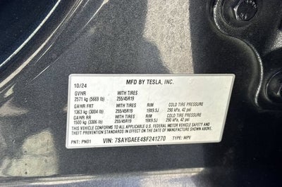 2025 Tesla Model Y Long Range AWD *Ltd Avail*