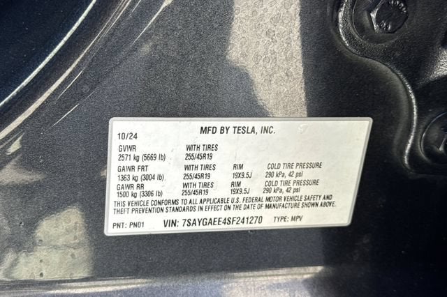 2025 Tesla Model Y Long Range AWD *Ltd Avail*