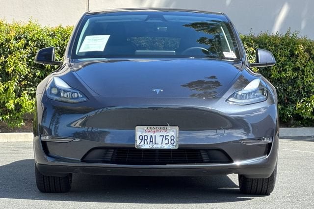 2025 Tesla Model Y Long Range AWD *Ltd Avail*