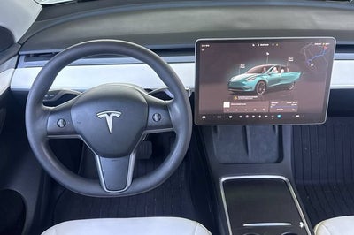 2024 Tesla Model Y Long Range AWD