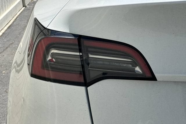 2024 Tesla Model Y Long Range AWD