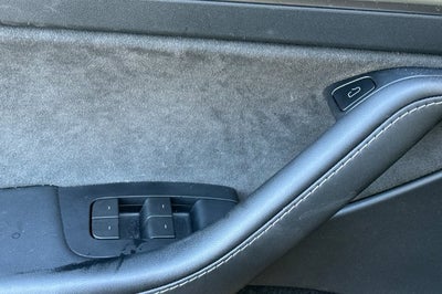 2023 Tesla Model Y Long Range AWD