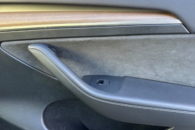 2023 Tesla Model Y Long Range AWD