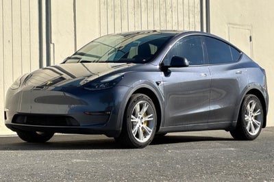 2023 Tesla Model Y Long Range AWD
