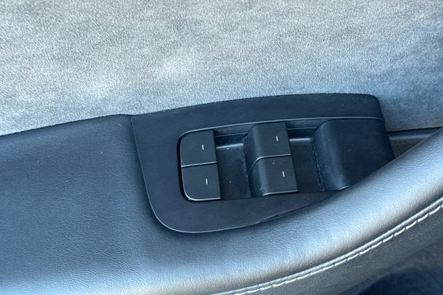 2024 Tesla Model Y Performance AWD