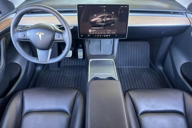 2024 Tesla Model Y Performance AWD
