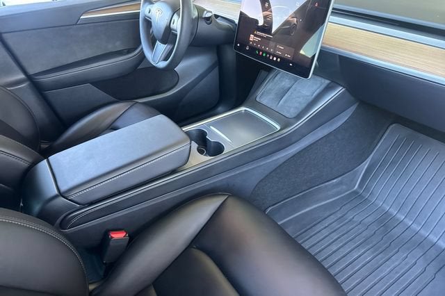 2024 Tesla Model Y Performance AWD