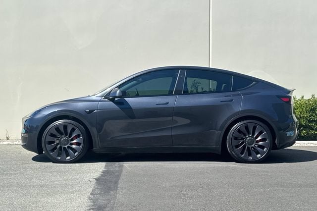 2024 Tesla Model Y Performance AWD