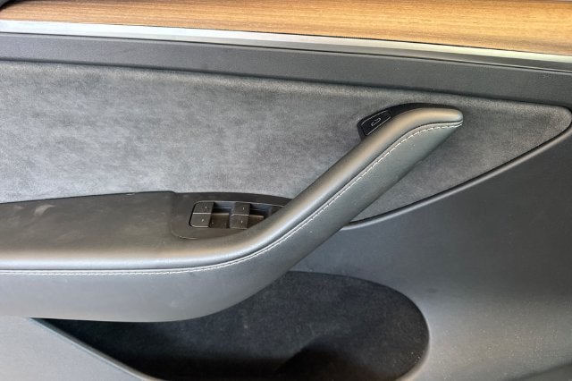 2022 Tesla Model Y Performance AWD