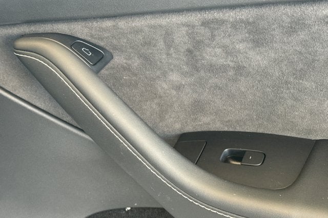 2022 Tesla Model Y Performance AWD
