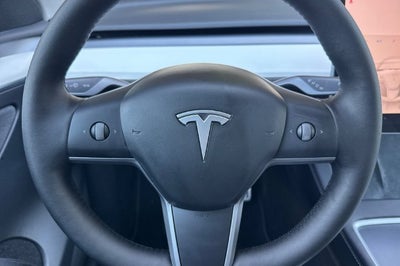 2023 Tesla Model Y Performance AWD