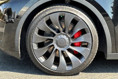 2023 Tesla Model Y Performance AWD