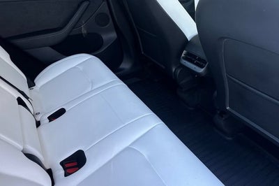 2023 Tesla Model Y Performance AWD