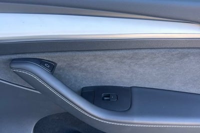 2023 Tesla Model Y Performance AWD