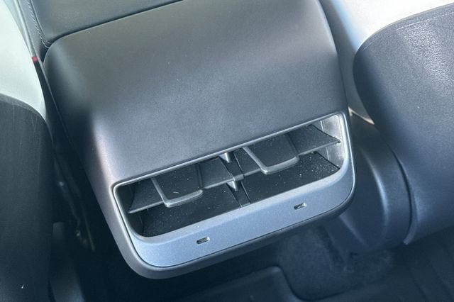 2023 Tesla Model Y Performance AWD