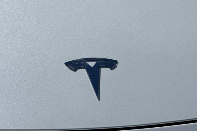 2023 Tesla Model Y Performance AWD