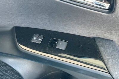 2019 Toyota Prius Prime Plus (Natl)
