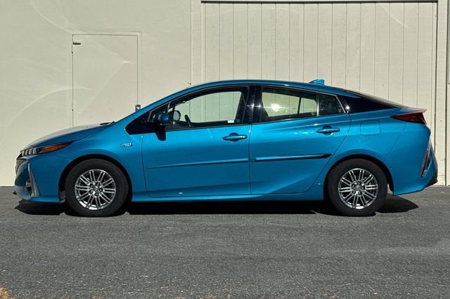 2019 Toyota Prius Prime Plus (Natl)