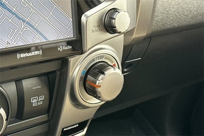 2022 Toyota 4Runner SR5 Premium 2WD (Natl)