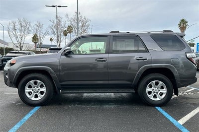 2022 Toyota 4Runner SR5 Premium 2WD (Natl)