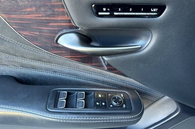 2019 Lexus LS 500h RWD