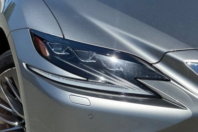 2019 Lexus LS 500h RWD