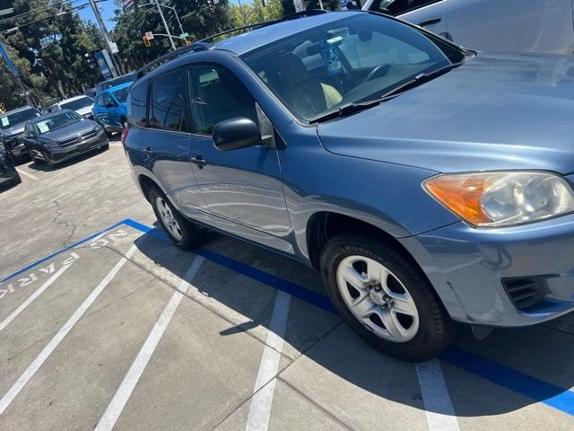 2009 Toyota RAV4 FWD 4dr 4-cyl 4-Spd AT (Natl)