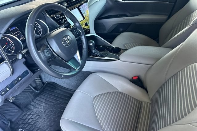 2018 Toyota Camry LE Auto (SE)