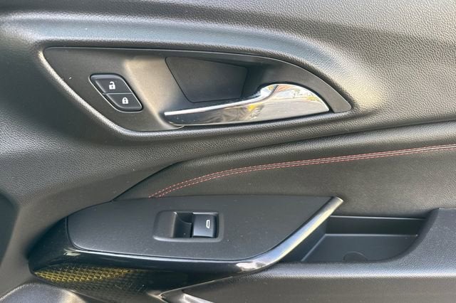 2025 Chevrolet Trax FWD 4dr 2RS