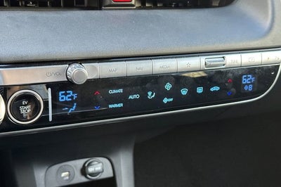 2024 Hyundai IONIQ 5 SE RWD