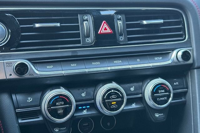 2023 Genesis G70 2.0T RWD
