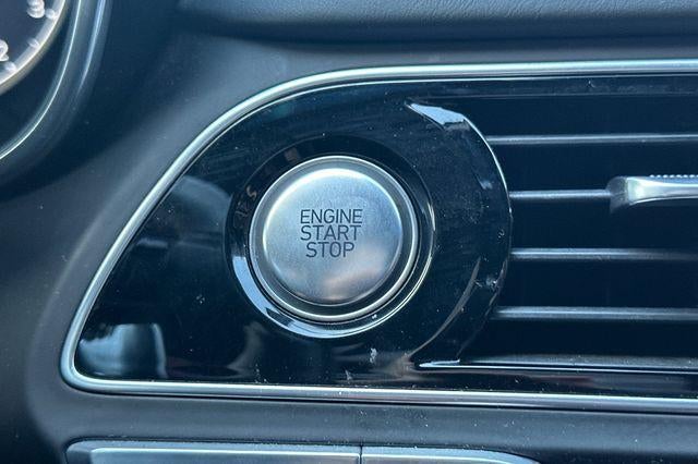 2023 Genesis G70 2.0T RWD