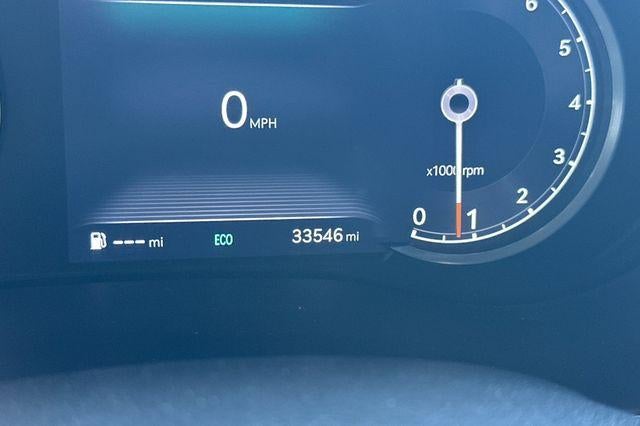 2023 Genesis G70 2.0T RWD