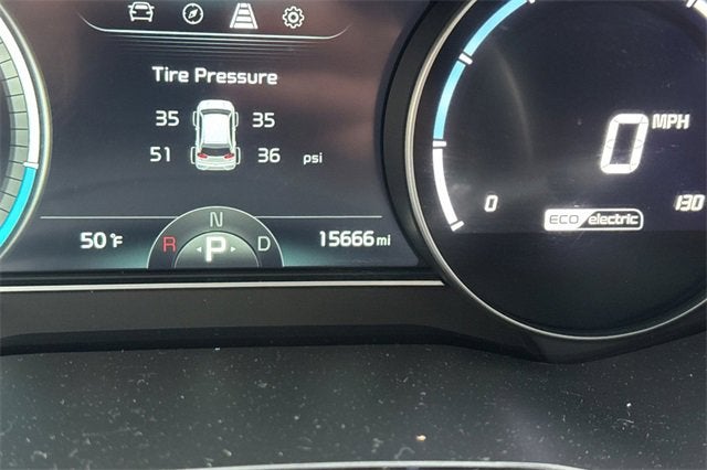 2022 Kia Niro EV EX Premium FWD