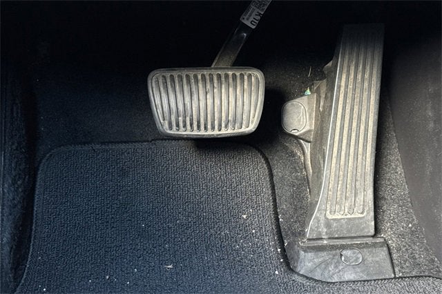 2024 Kia Carnival MPV LX FWD w/Seat Pkg