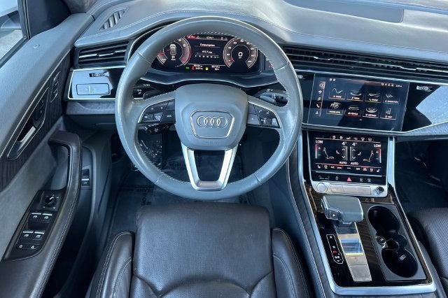 2020 Audi Q8 Prestige 55 TFSI quattro