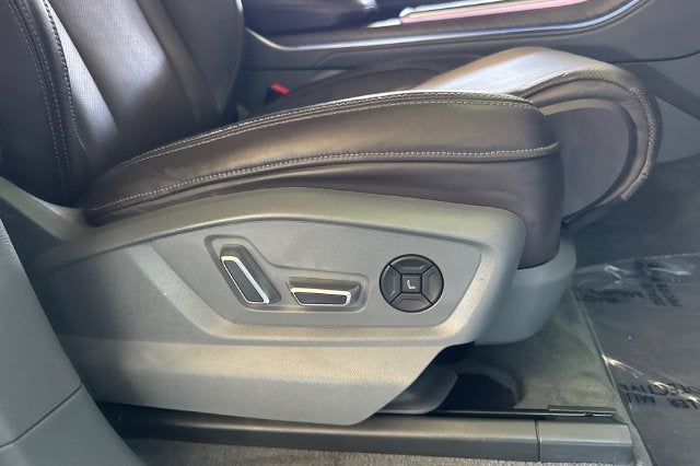 2020 Audi Q8 Prestige 55 TFSI quattro