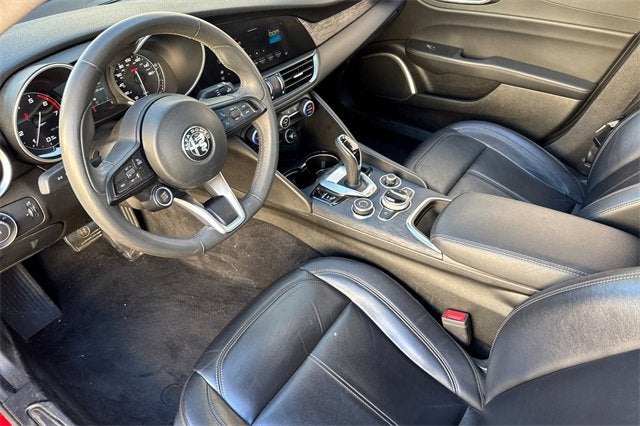 2020 Alfa Romeo Giulia RWD