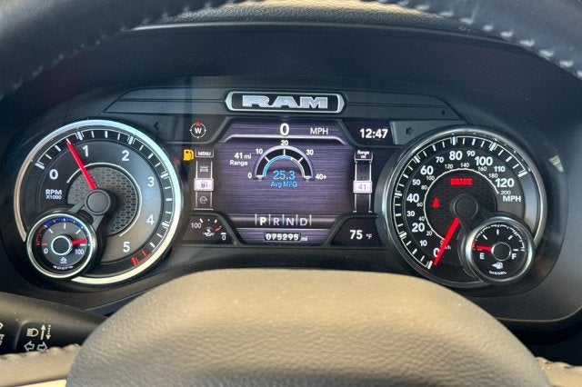 2022 RAM 1500 Big Horn/Lone Star EcoDiesel