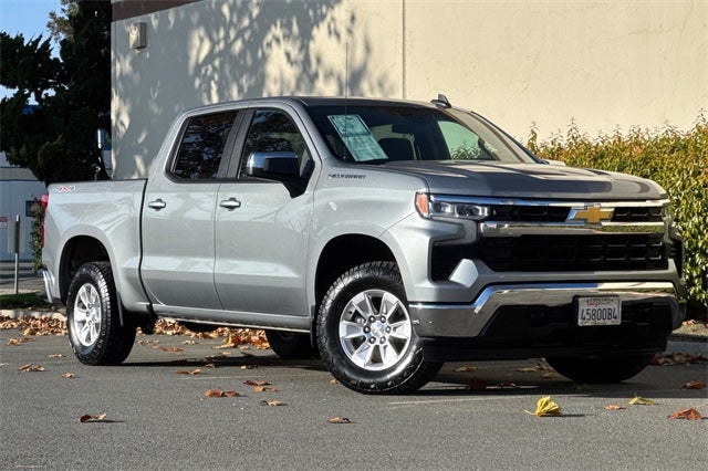 2025 Chevrolet Silverado 1500 LT LT 4WD