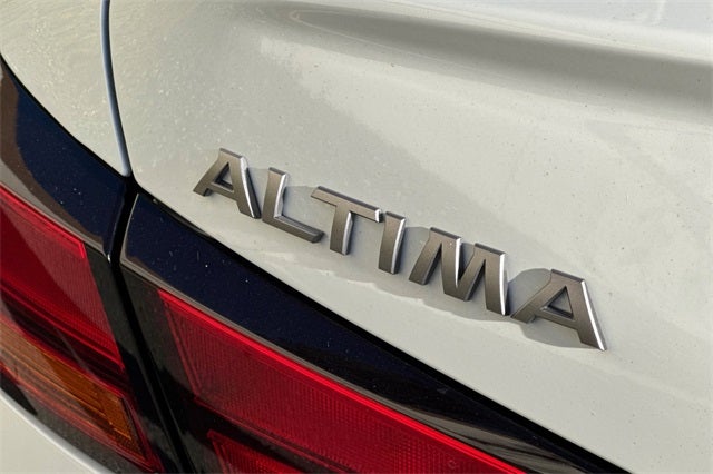2025 Nissan Altima S