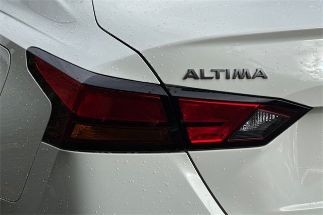 2025 Nissan Altima S