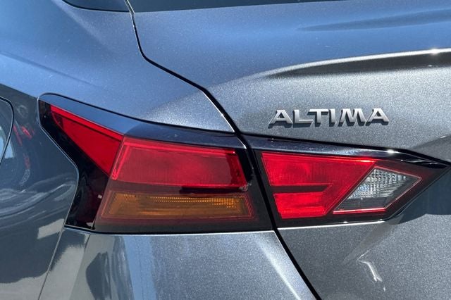 2025 Nissan Altima S